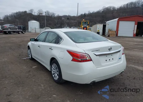 2013 Nissan Altima 2.5 S z USA, uszkodzony, nr VIN 1N4AL3AP9DC100410